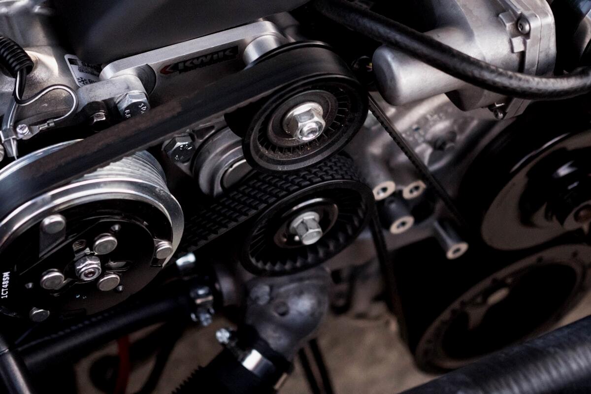 Parkschaden entdeckt: Was tun bei Fahrerflucht des Verursachers?